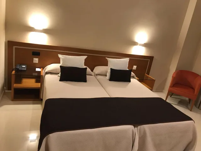 غرفة مفردة، Hotel Santamarta 2/2