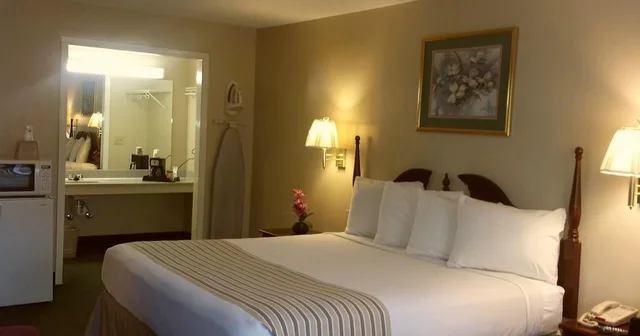 غرفة بسرير كينج، Americas Best Value Inn Rome 6/10
