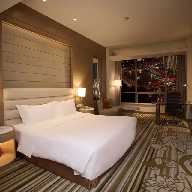 غرفة قياسية بسرير كينج بإطلالة، Holiday Inn Tianjin Riverside 2/6