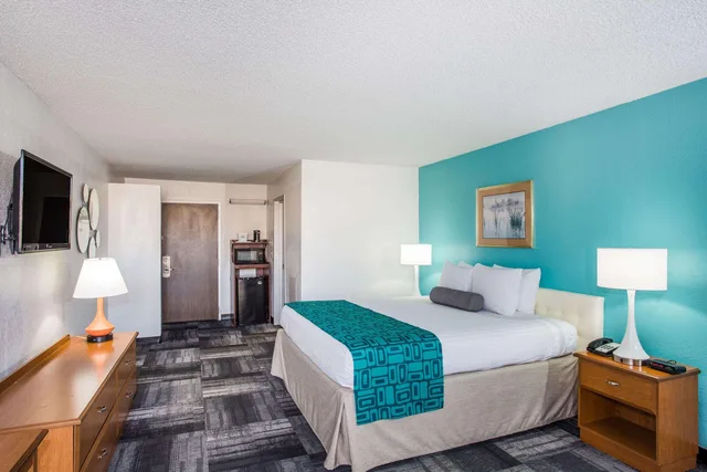غرفة، Howard Johnson By Wyndham Winter Haven Fl 1/1