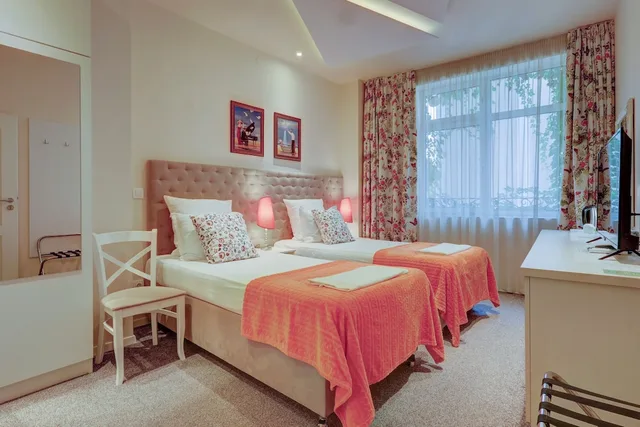 غرفة ديلوكس بإطلالة على الفناء بحمام خاص، City Boutique Inn 3/10