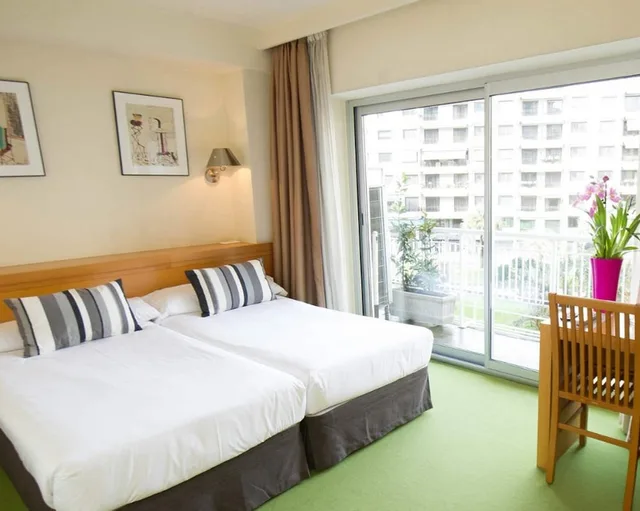 غرفة بسريرين منفصلين، Hotel Zaragoza Plaza 9/10