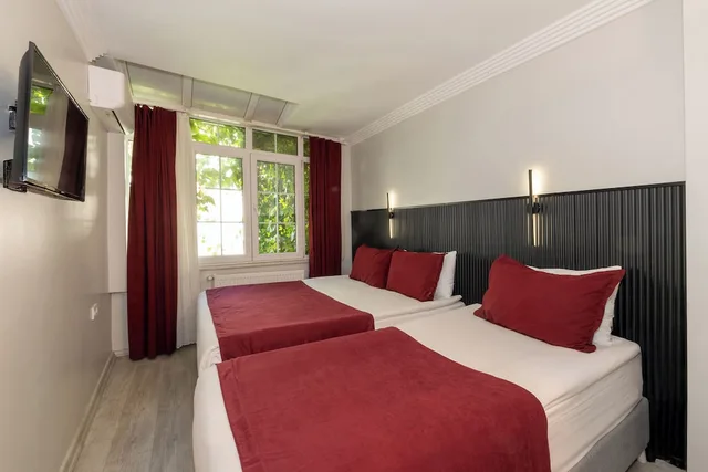 غرفة قياسية ثلاثية بثلاثة أسرّة، Istanbul Holiday Hotel 2/10