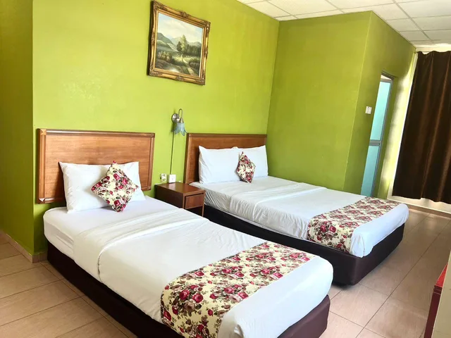Suite, Triple, 1 Double and 1 Single Bed, D View Hotel 1/1