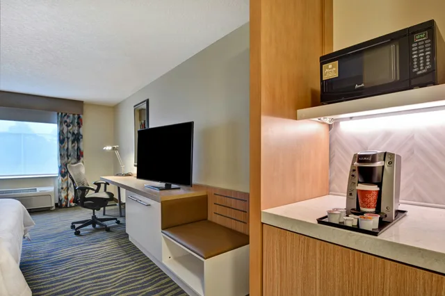 غرفة بسريرين كوين، Hilton Garden Inn Lake Buena Vista 3/3