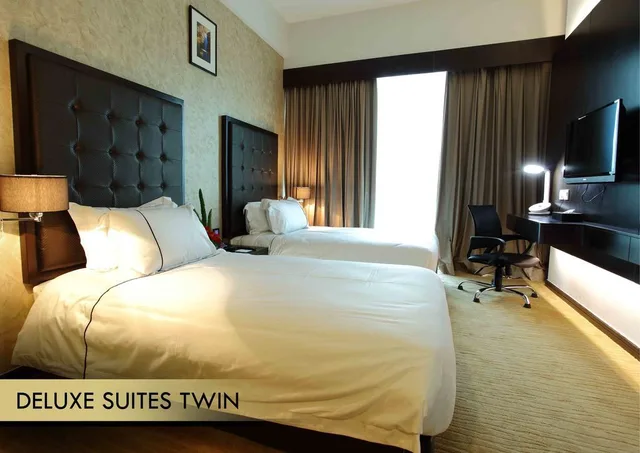 Deluxe Suites، Symphony Suites Hotel 3/4