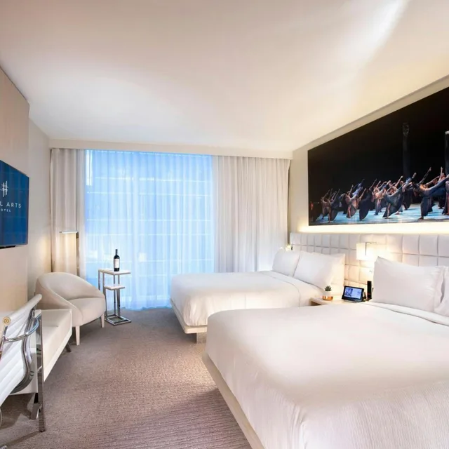 Supreme, Deluxe, 2 Queen Beds، HALL Arts Hotel, Dallas, Autograph Collection 1/1