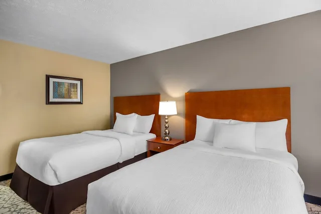 Standard, 2 Queen Beds, Quality Inn Kilmarnock VA 1/5