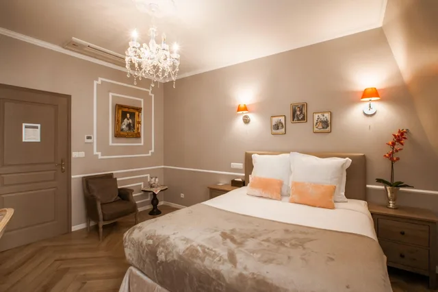 غرفة كلاسيكية بسرير مزدوج بغرفة نوم واحدة بحمام خاص، La Maison Gobert 2/8