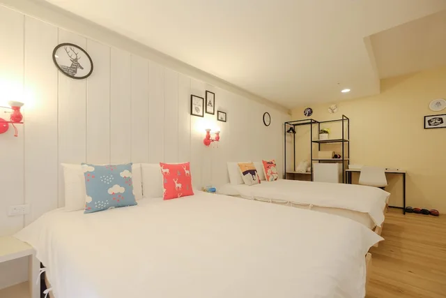 غرفة كومفورت رباعية بسريرين مزدوجين، Color Fun Inn 3/6