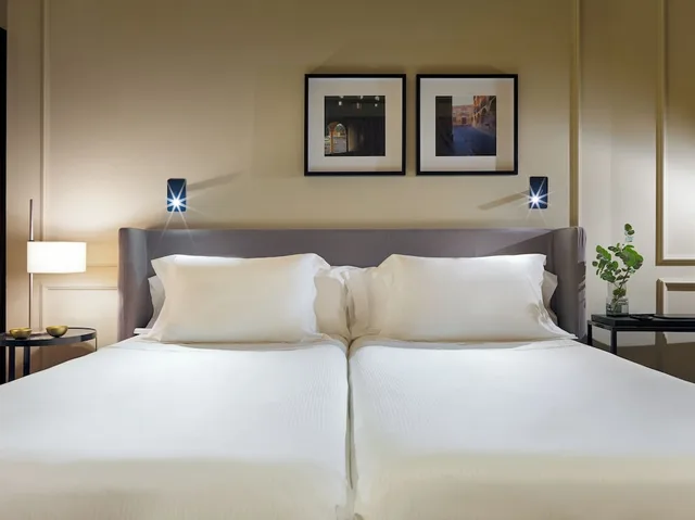 غرفة مفردة، H10 Palacio Colomera 15/19