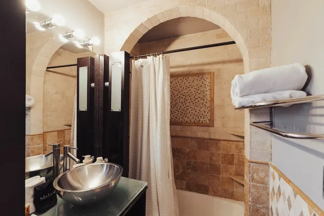 1 Bedroom, Family, Studio, Suite, 1 King and 2 Queen Beds, Sofa, Kitchen, The Dixie Hollywood 7/7