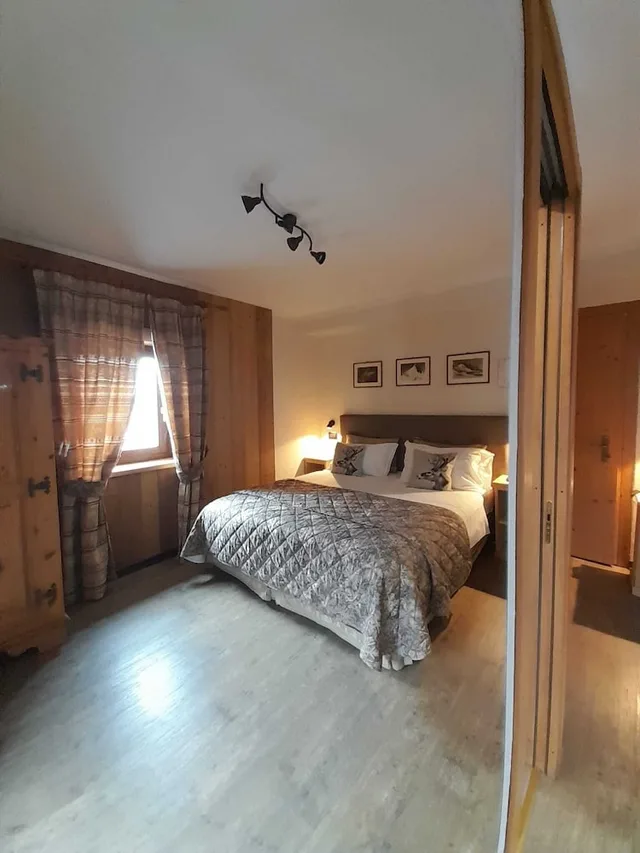 غرفة بسرير كوين، Astoria 1/10