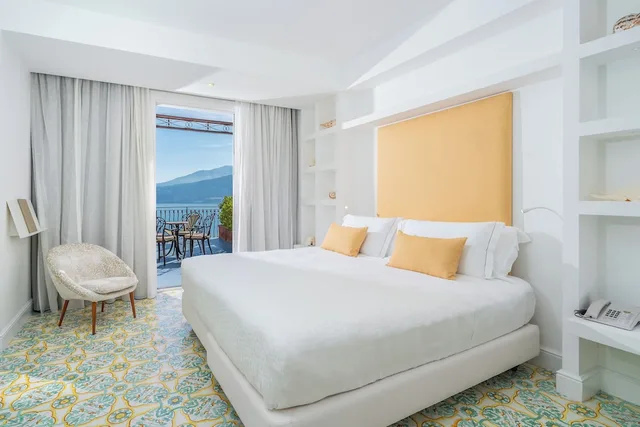 غرفة ديلوكس بسريرين منفصلين بإطلالة على البحر بشرفة، Hotel Belair 2/9