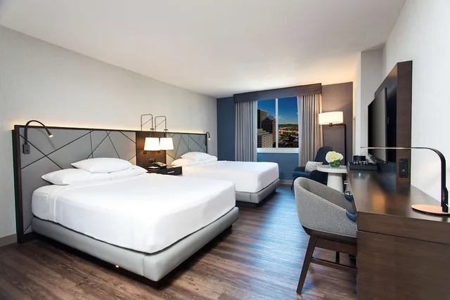 غرفة بسريرين كوين، Hyatt Regency Rochester 1/2