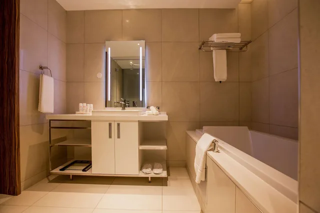 شقة بإطلالة على المدينة بشرفة بغرفة نوم واحدة، RADISSON BLU HOTEL & RESIDENCE, MAPUTO 8/10