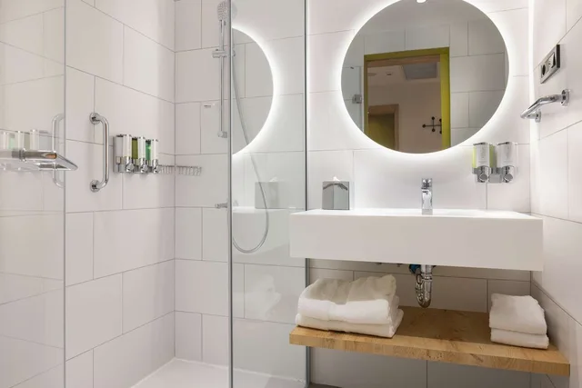 غرفة سوبيريور بسرير كينج، Hampton by Hilton Cerkezkoy 3/3