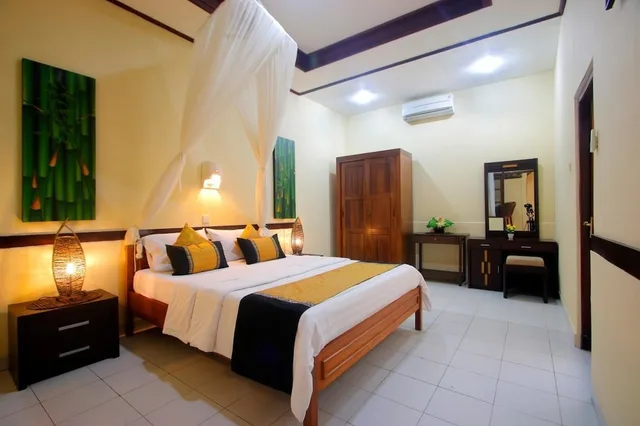 جناح بسرير كينج بغرفة نوم واحدة بمطبخ صغير، Hotel Jati And Home Stay 2/10