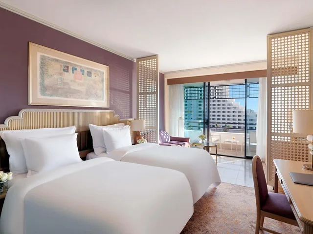 غرفة قياسية بسريرين منفصلين بإطلالة جزئية على البحر، Rixos Downtown Antalya 6/10