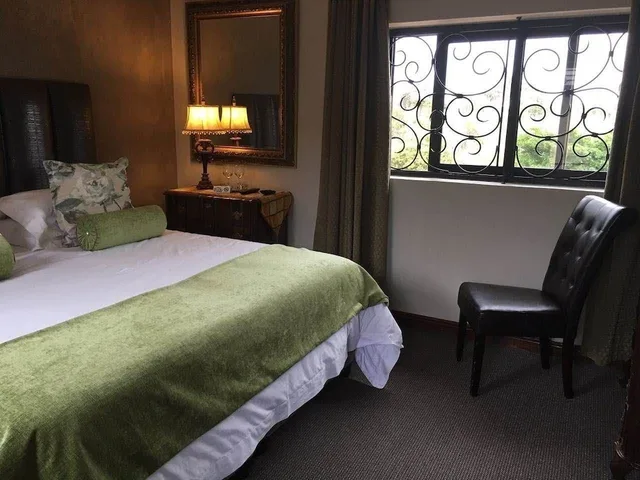 غرفة فاخرة بسرير كينج بغرفة نوم واحدة، Stone Olive Guest House 3/7