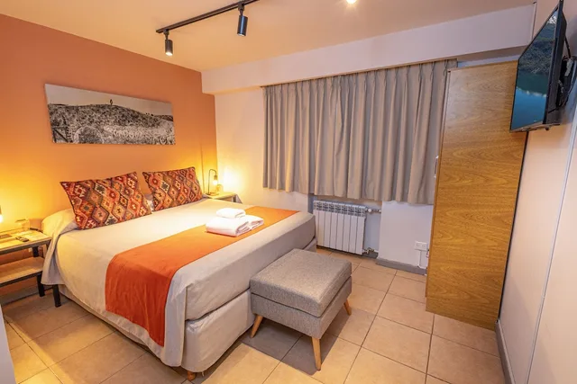 Room, Queen Bed, TIERRA GAUCHA HOSTEL 3 2/10