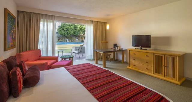 Camino Real Club, Executive, King Bed, Adult Only، Camino Real Guadalajara 5/7