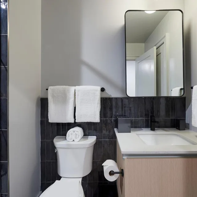استوديو بسرير كوين لذوي الإعاقة، Riversuites At The Battery 2/2