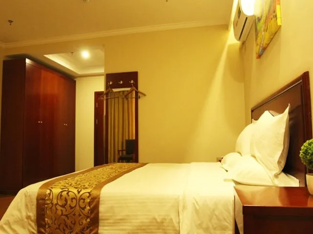 King Room, Greentree Inn Zhangjiakou Xiahuayuan District Xinchen Road Express Hotel 2/3