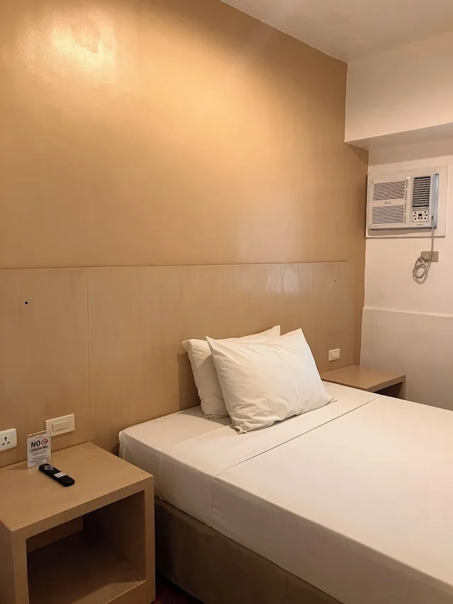 غرفة قياسية بسريرين منفصلين، Spaces By Eco Hotel 2/8