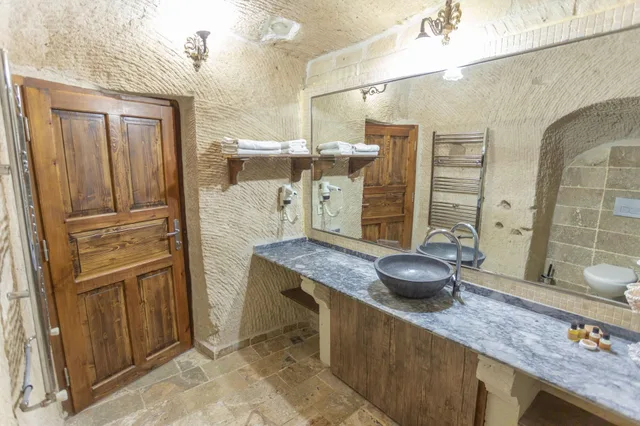 Superior, Garden Area، Roc Of Cappadocia 6/7