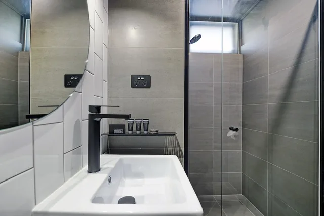 غرفة تنفيذية بسرير كوين، Cbd Motor Inn 8/8