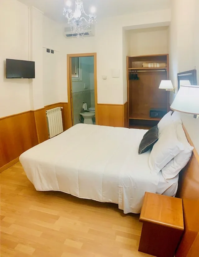غرفة رباعية، Cassia Hotel 2/4