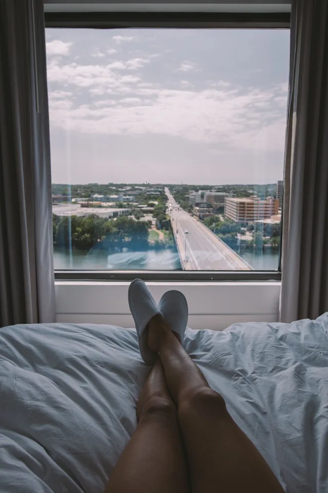 Room, King Bed, Lake Side، The Line Austin 3/10