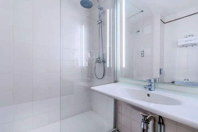 Room, Double or Twin Bed, Comfort Hotel Paris Porte d Ivry 5/6