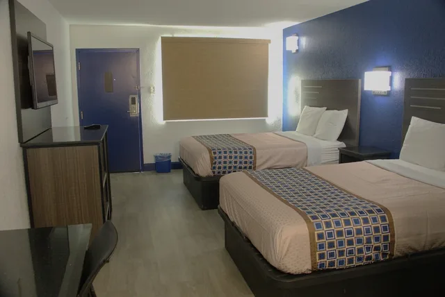 غرفة بسريرين مزدوجين للمدخنين، Americas Best Value Inn Richmond South 6/10