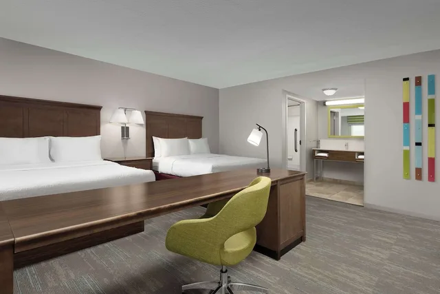 استوديو بسريرين كوين، Hampton Inn & Suites Orlando-North/Altamonte Springs 1/4
