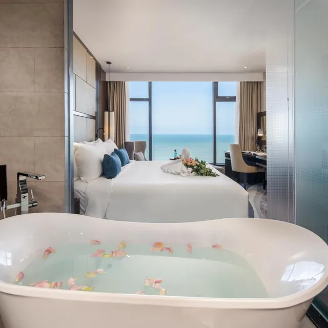 غرفة بسرير كينج بإطلالة على البحر، Minh Toan Safi Ocean Hotel 9/10