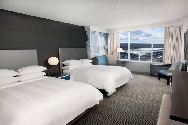 غرفة بسريرين كوين، Niagara Falls Marriott on The Falls 1/4