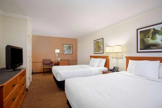 Room, Quadruple, Accessible, La Quinta Inn Huntsville Research Park 1/1