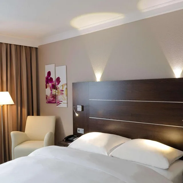 جناح بسرير فردي بمنطقة جلوس، MERCURE HOTEL HAMM 1/5