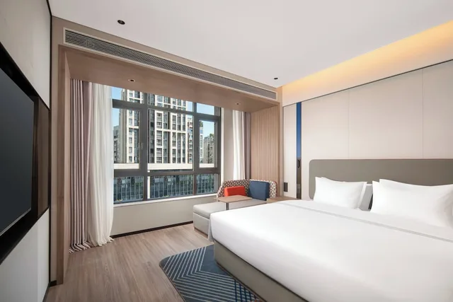 جناح بسرير كينج بغرفة نوم واحدة، Holiday Inn Express Chongqing Tongliang 1/5