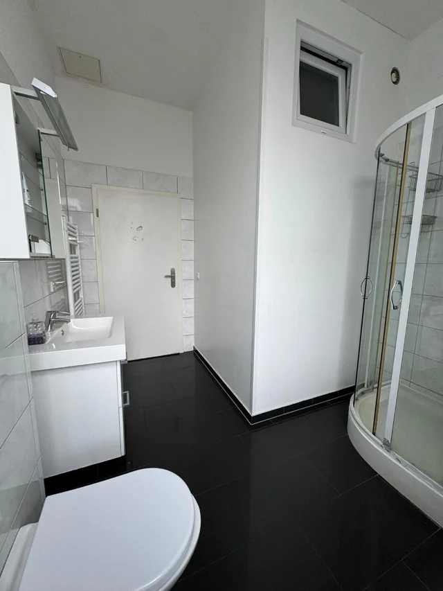 سكن مشترك مختلط، Wohnzimmer-Essen 10/10
