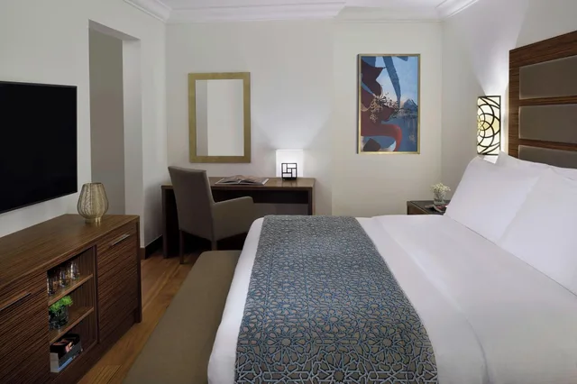 جناح بريميوم بغرفتي نوم، شقق ماريوت الفندقية بالخبر(Marriott Executive Apartments Al Khobar) 1/4