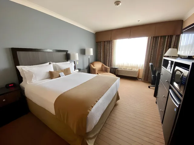 جناح بسرير بطابقين وسرير كوين، Inn on Prince Hotel and Conference Centre Truro 1/1