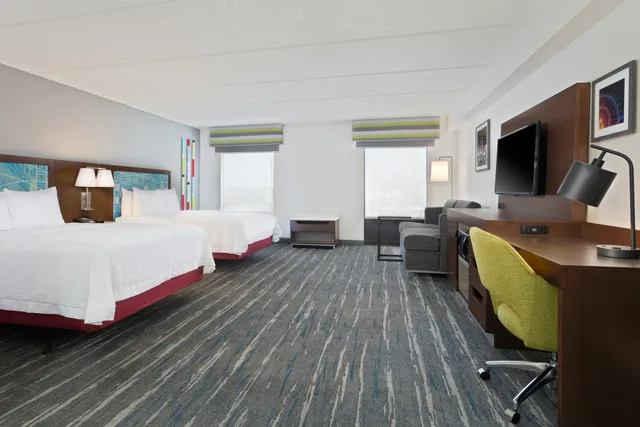 استوديو بسريرين كوين لذوي الإعاقة، Hampton Inn And Suites Orlando International Drive North Fl 1/3