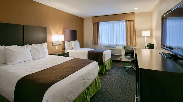 غرفة بسريرين كوين، Best Western Sky Valley Inn 2/8