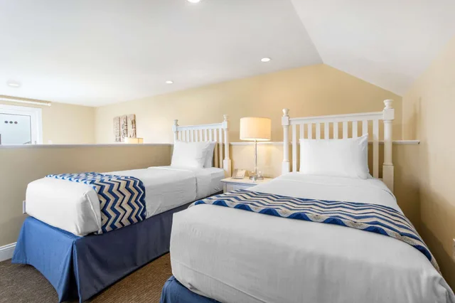 جناح بسرير كينج وسريرين منفصلين بغرفتي نوم مع أريكة، Bluegreen Vacations The Breakers Resort, an Ascend Collection Resort 4/10