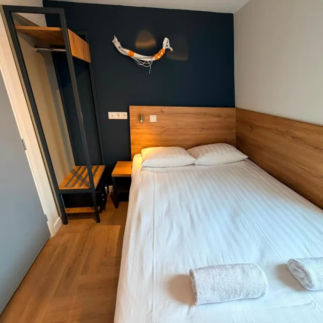 غرفة بسرير مزدوج، Continental Hotel 7/10