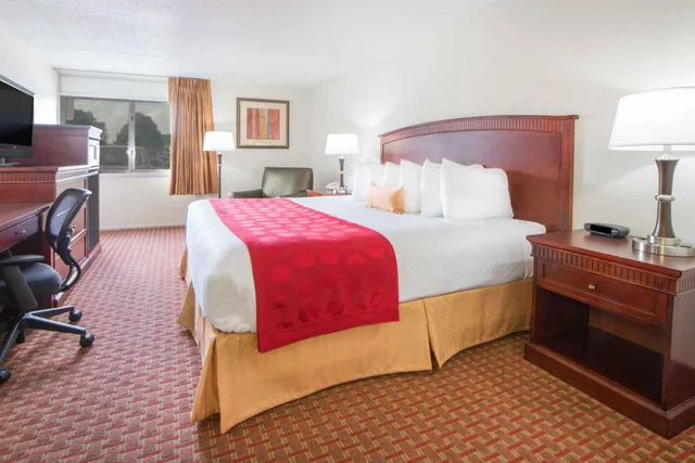 Studio, Suite, King Bed, Ramada By Wyndham Enid 1/5