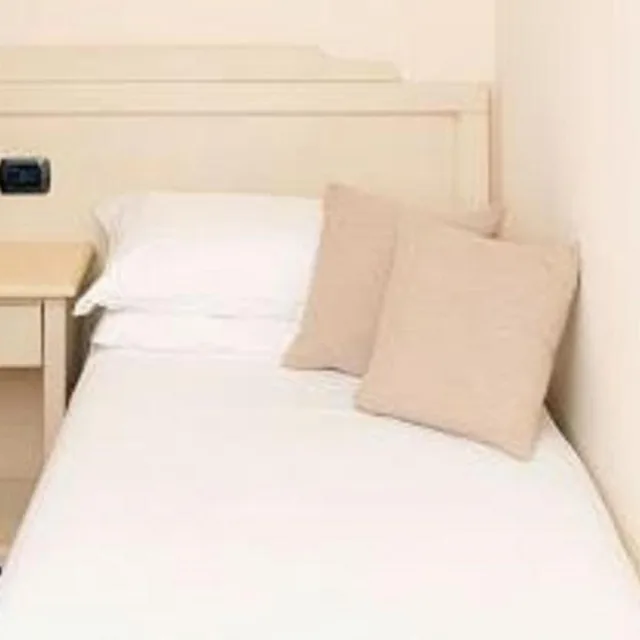 Room, Single, Pool Access، Yes Hotel Touring & Spa 1/7